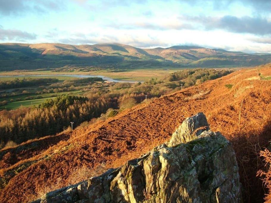 Stunning Views Of Ynyshir & Southern Snowdonia มาฮันเล็ธ ภายนอก รูปภาพ